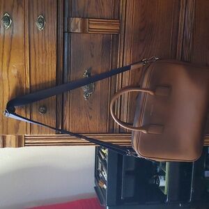 Michael Kors Leather Bag(Like New)